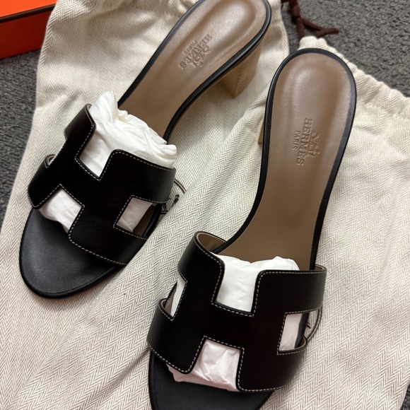 Hermes Oasis Sandals Black New - Picture 4 of 4